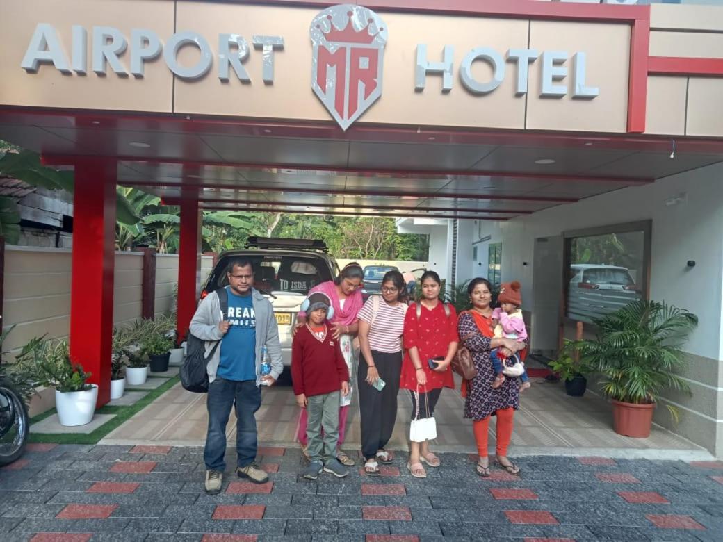 Kochi Marina Suites Airport Hotel מראה חיצוני תמונה