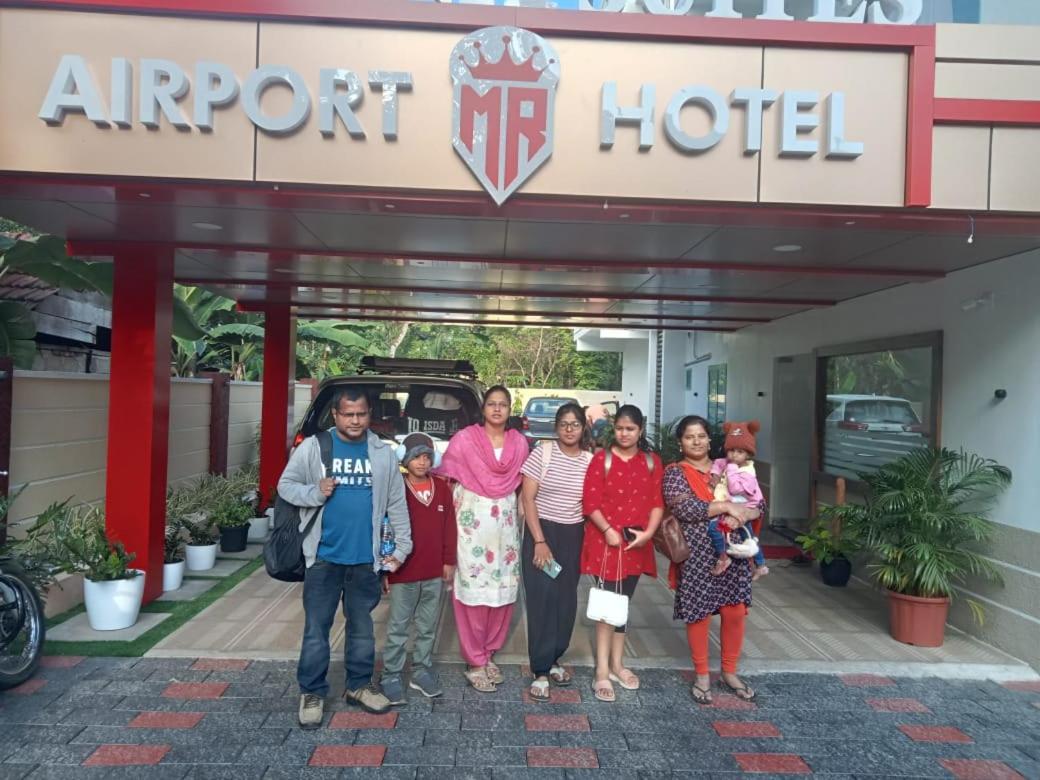 Kochi Marina Suites Airport Hotel מראה חיצוני תמונה