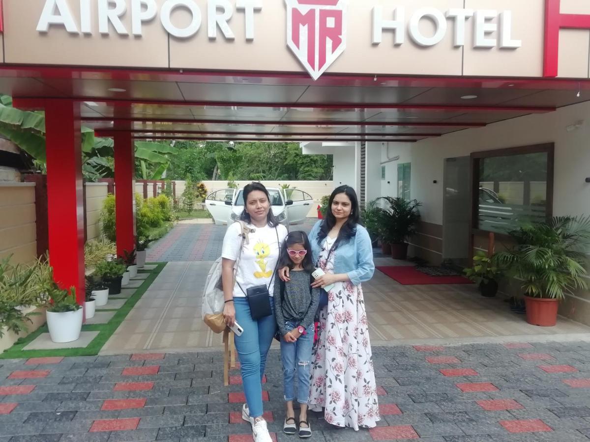Kochi Marina Suites Airport Hotel מראה חיצוני תמונה
