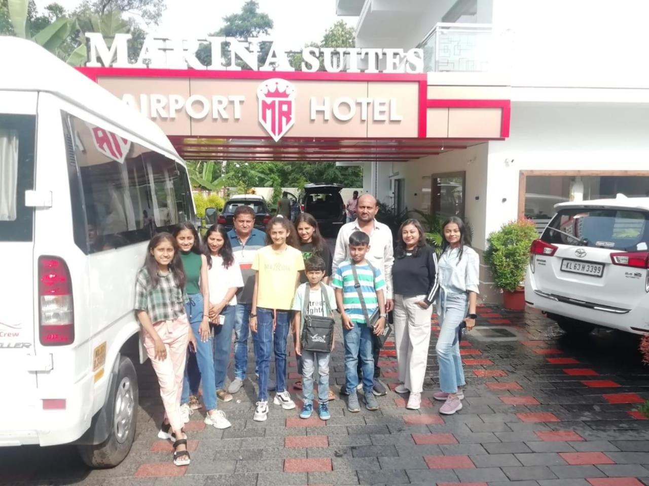 Kochi Marina Suites Airport Hotel מראה חיצוני תמונה
