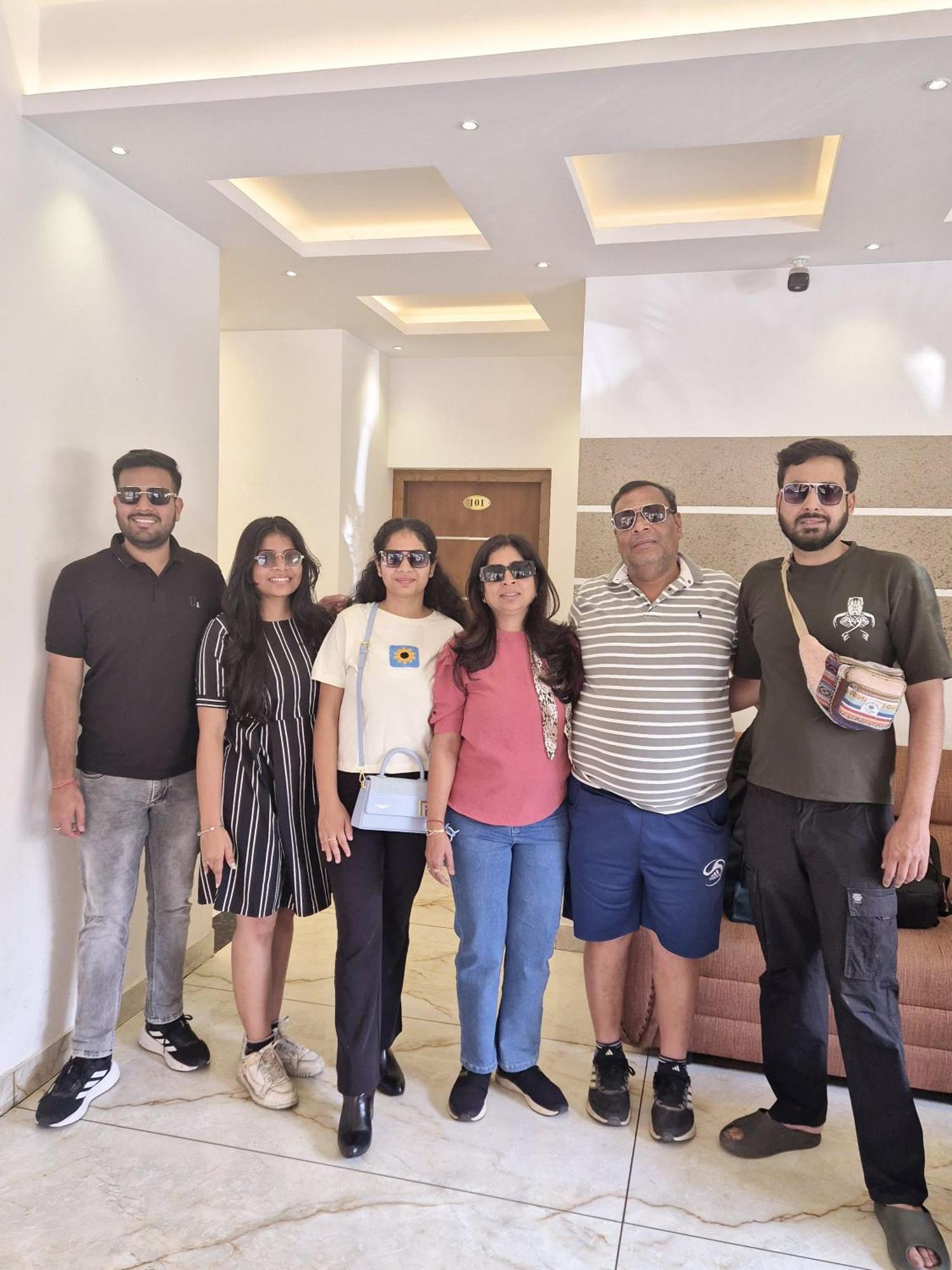 Kochi Marina Suites Airport Hotel מראה חיצוני תמונה